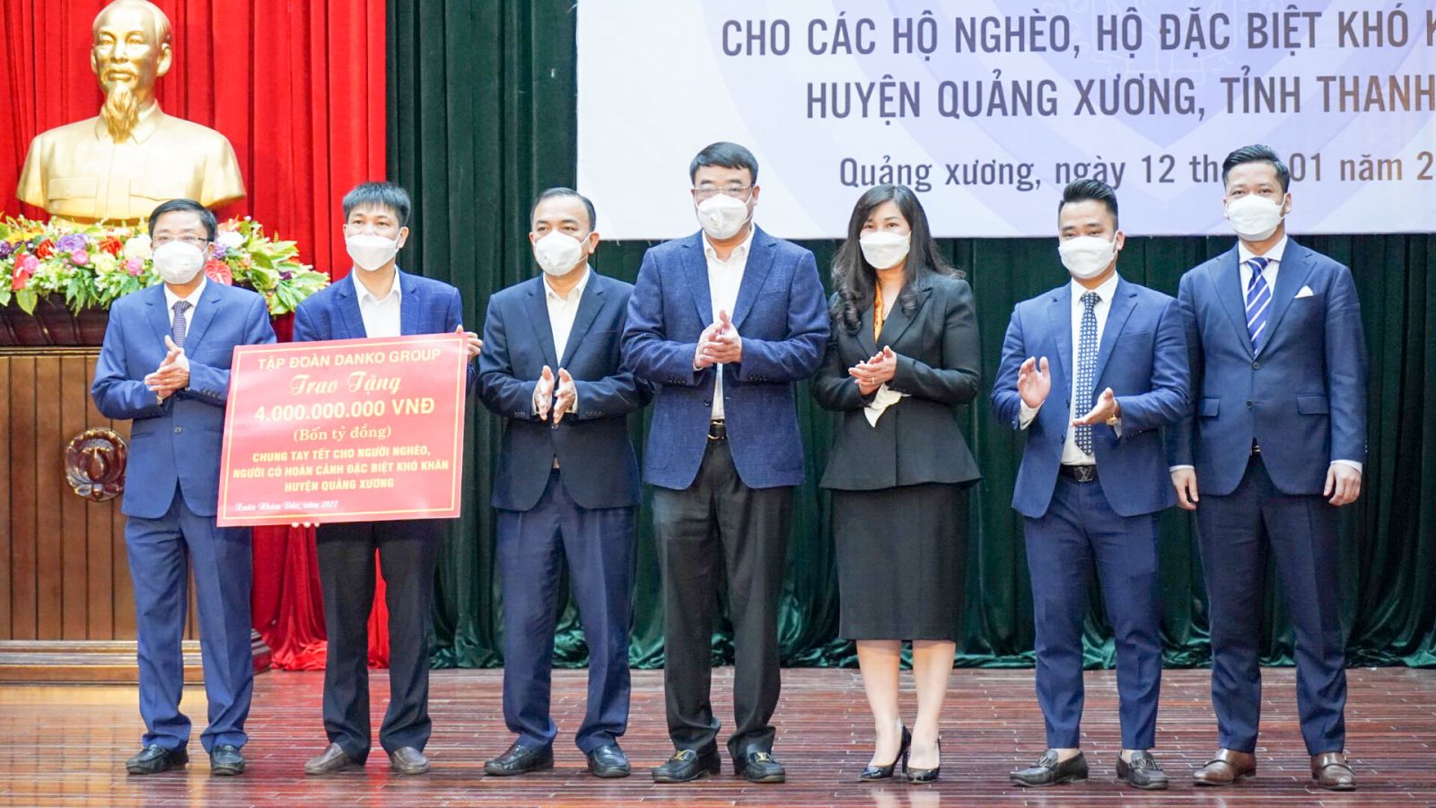 Trao tặng hơn 4 tỷ đồng quà Tết cho các hộ dân trên địa bàn huyện Quảng Xương, tỉnh Thanh Hóa